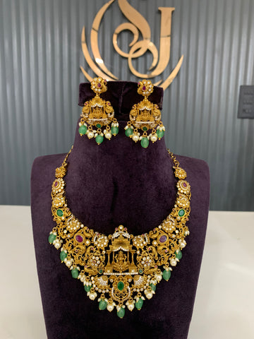 Beautiful grand look neckset