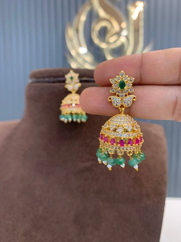 Beautiful jumkies