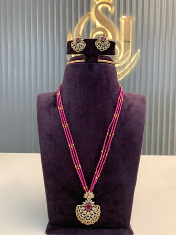 Beautiful beads set