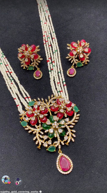 Beautiful beads set