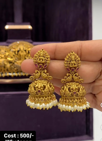 Beautiful Nakshi jumkies