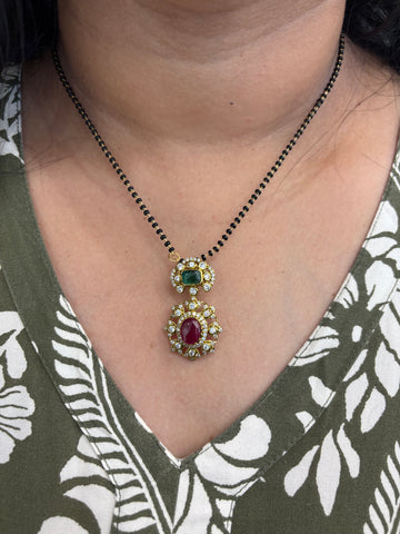 Multi locket with black beads