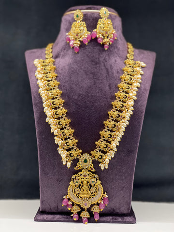 Trendy Nakshi haram