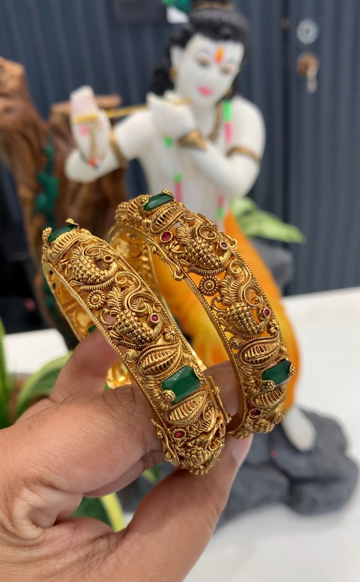 Beautiful nakshi openable bangle (single)
