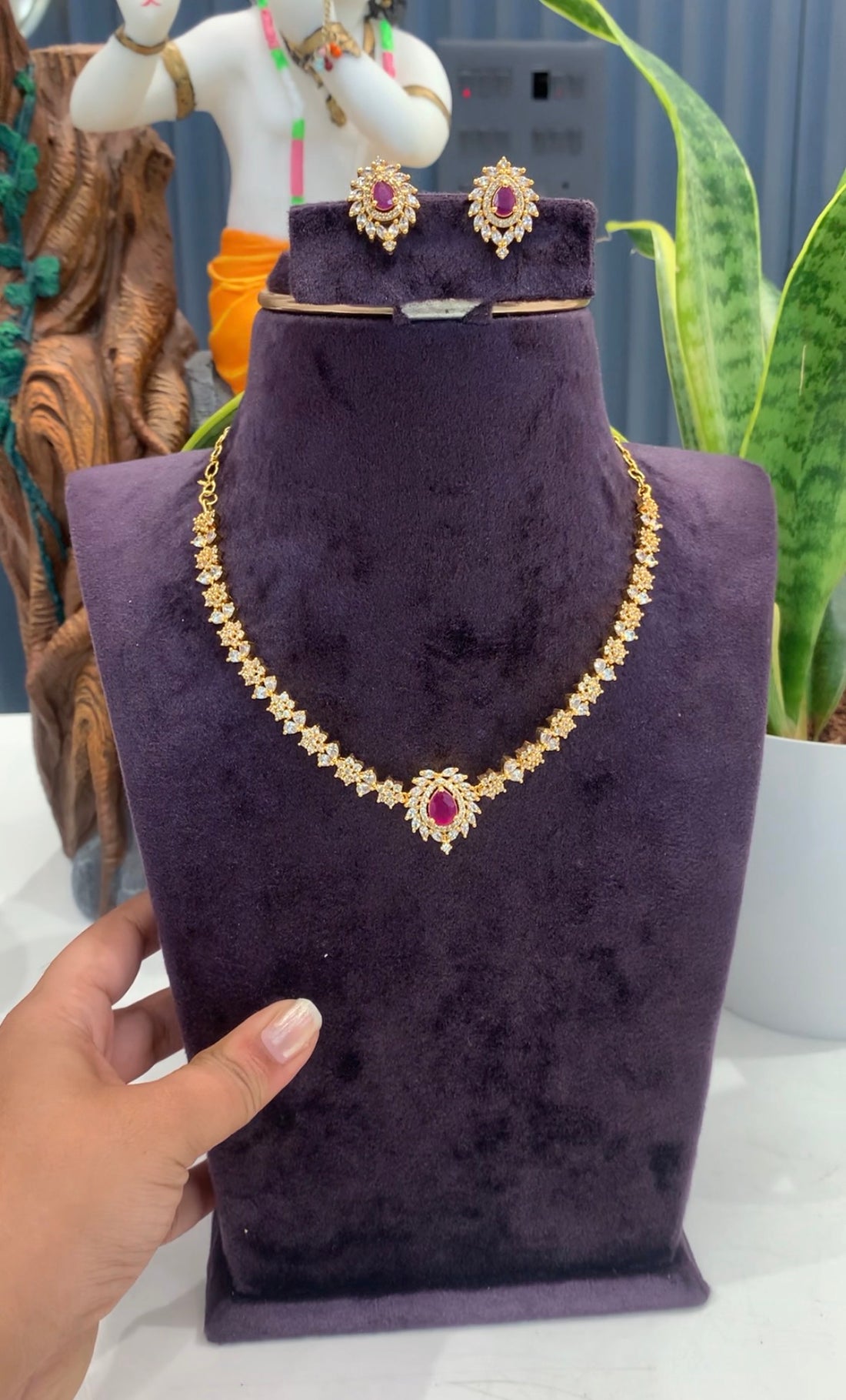 Beautiful simple necklace