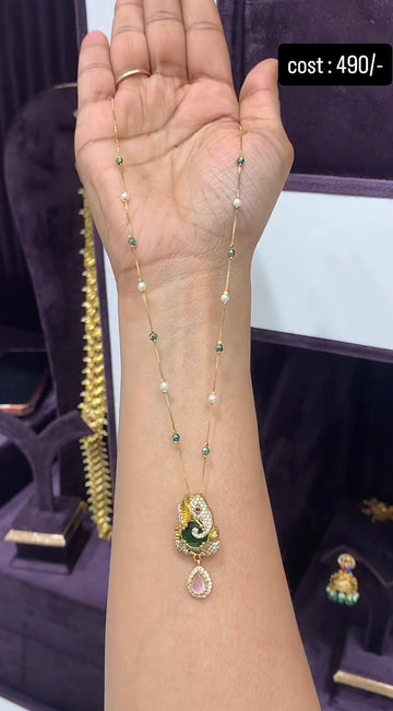 Beautiful ganesh pendant with matalic chain 18 inchs