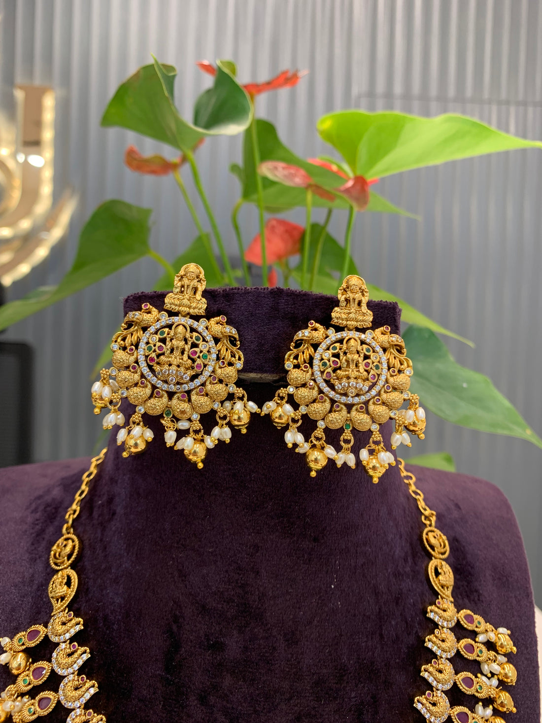 Beautiful nakshi mini haram