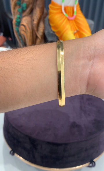 Beautiful microplated men’s kada(single)