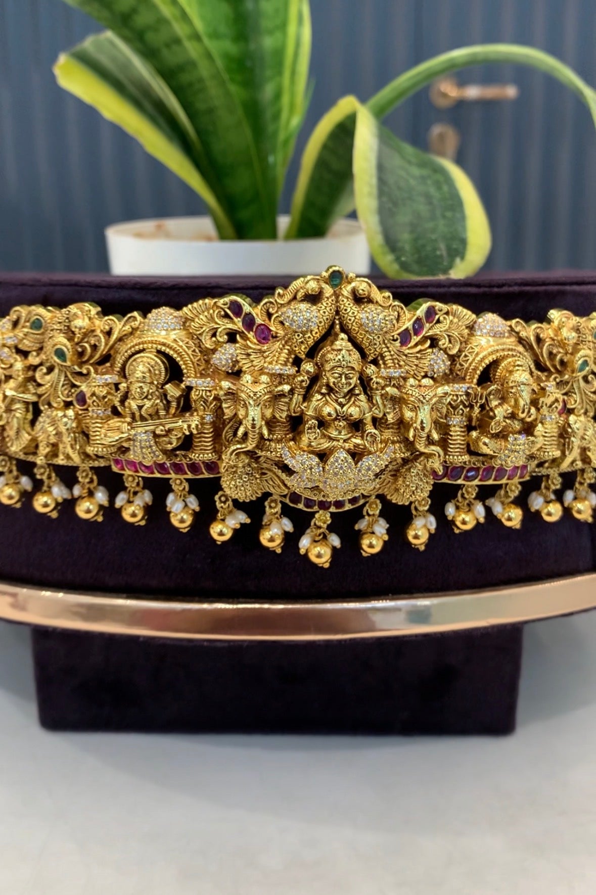 Beautiful customised 3D vaddanam with gold beads