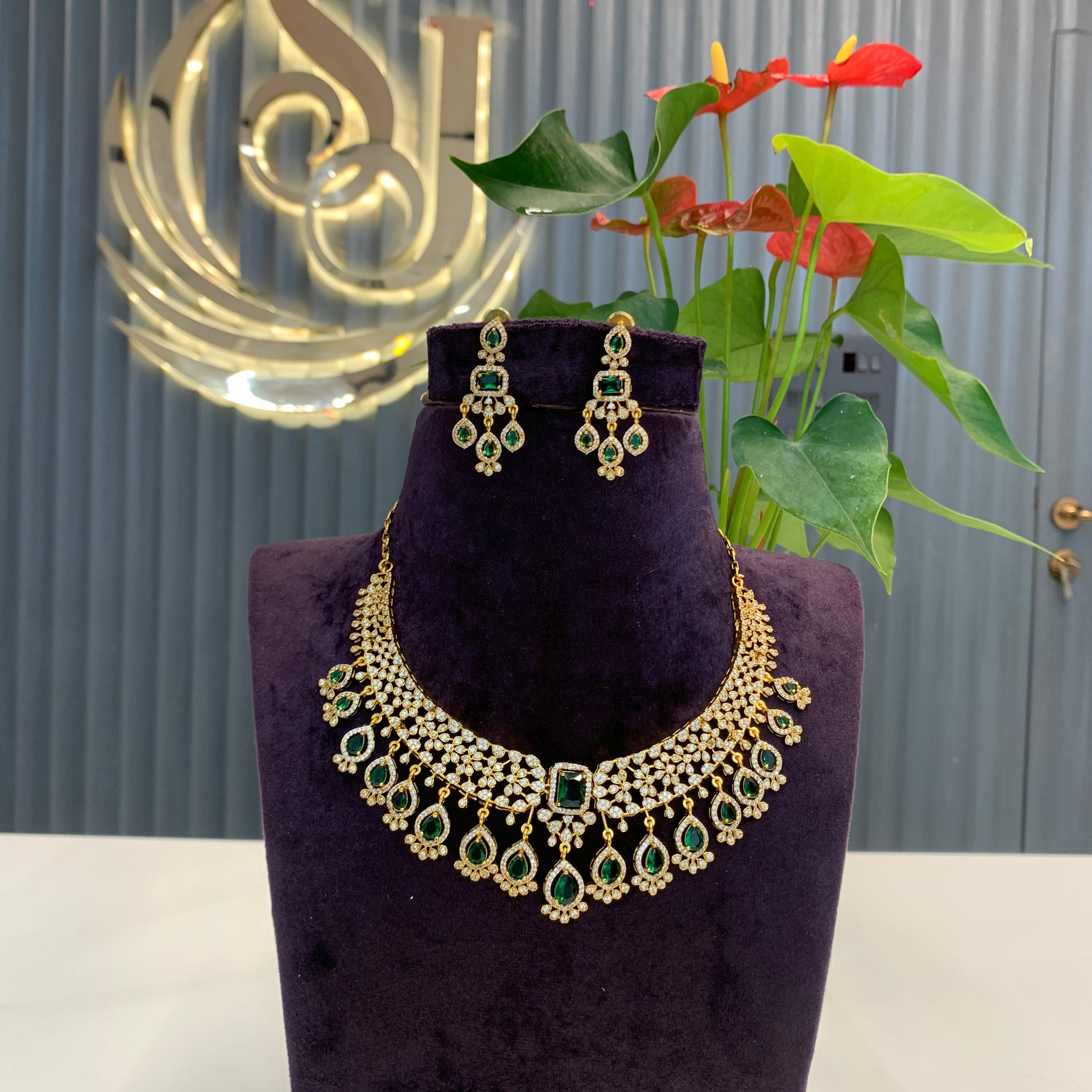 Beautiful green stone necklace