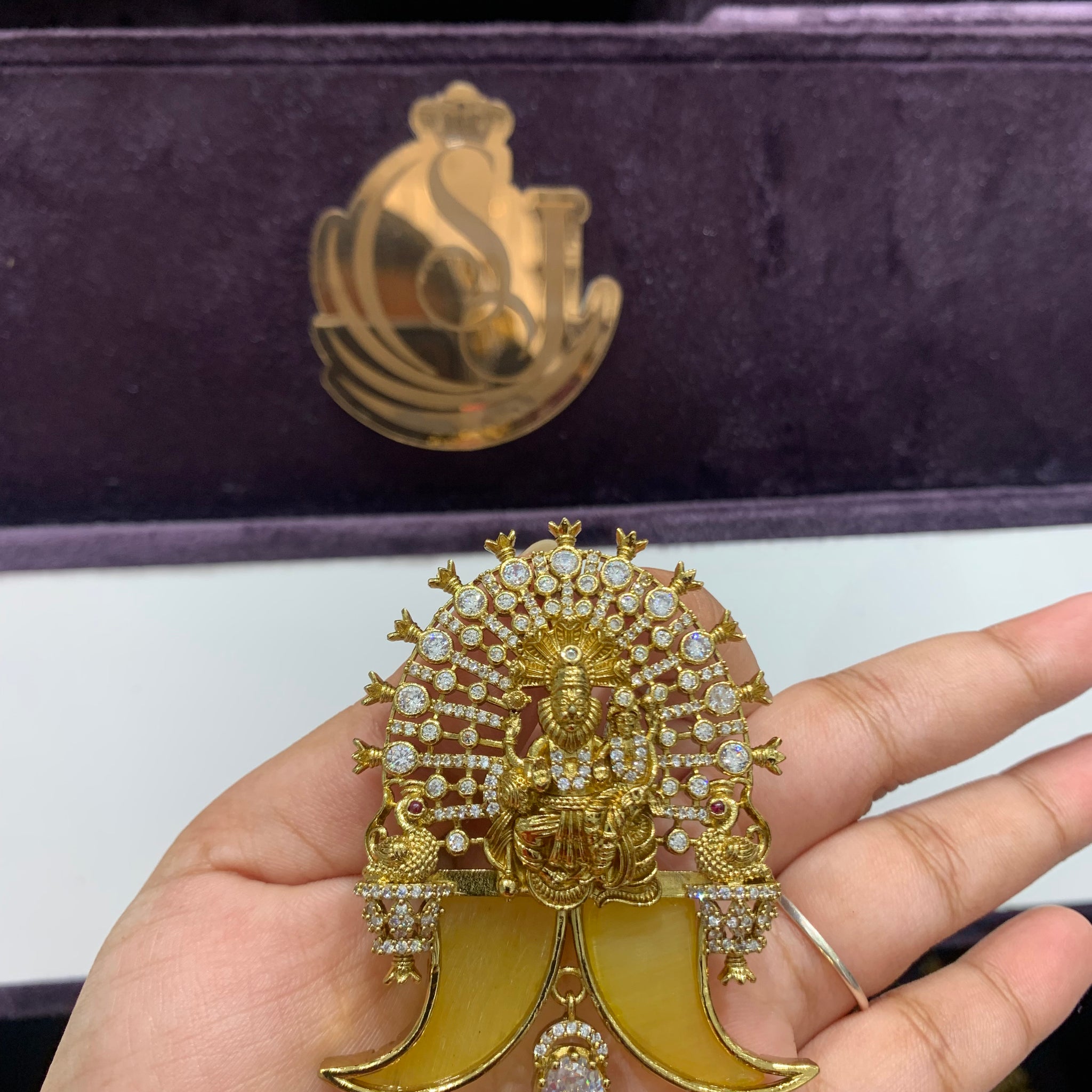 Premium Narasimha swami tiger nail pendent with back hook