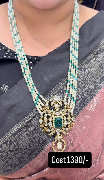 Beautiful beads set