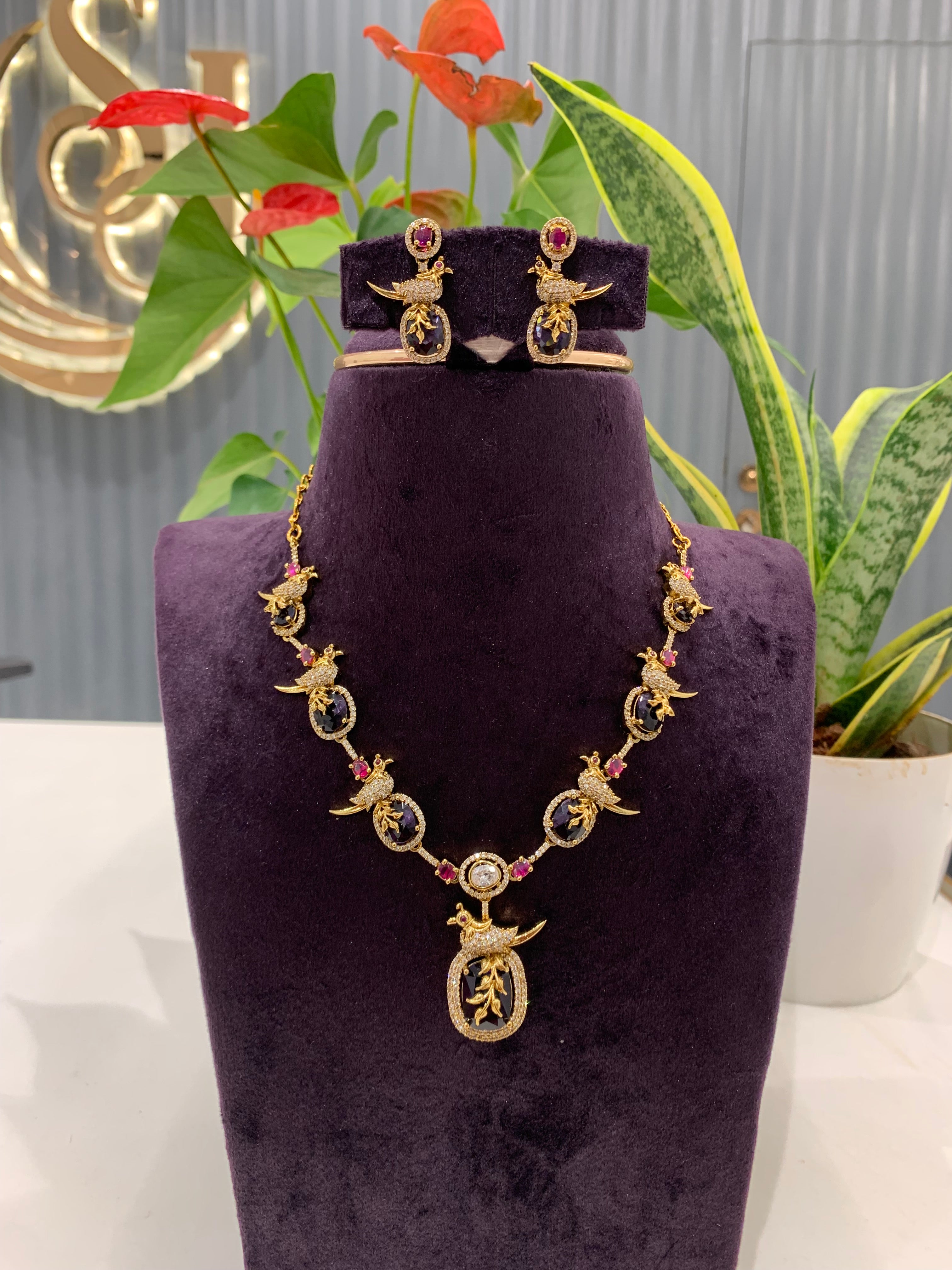 Beautiful trendy  necklace