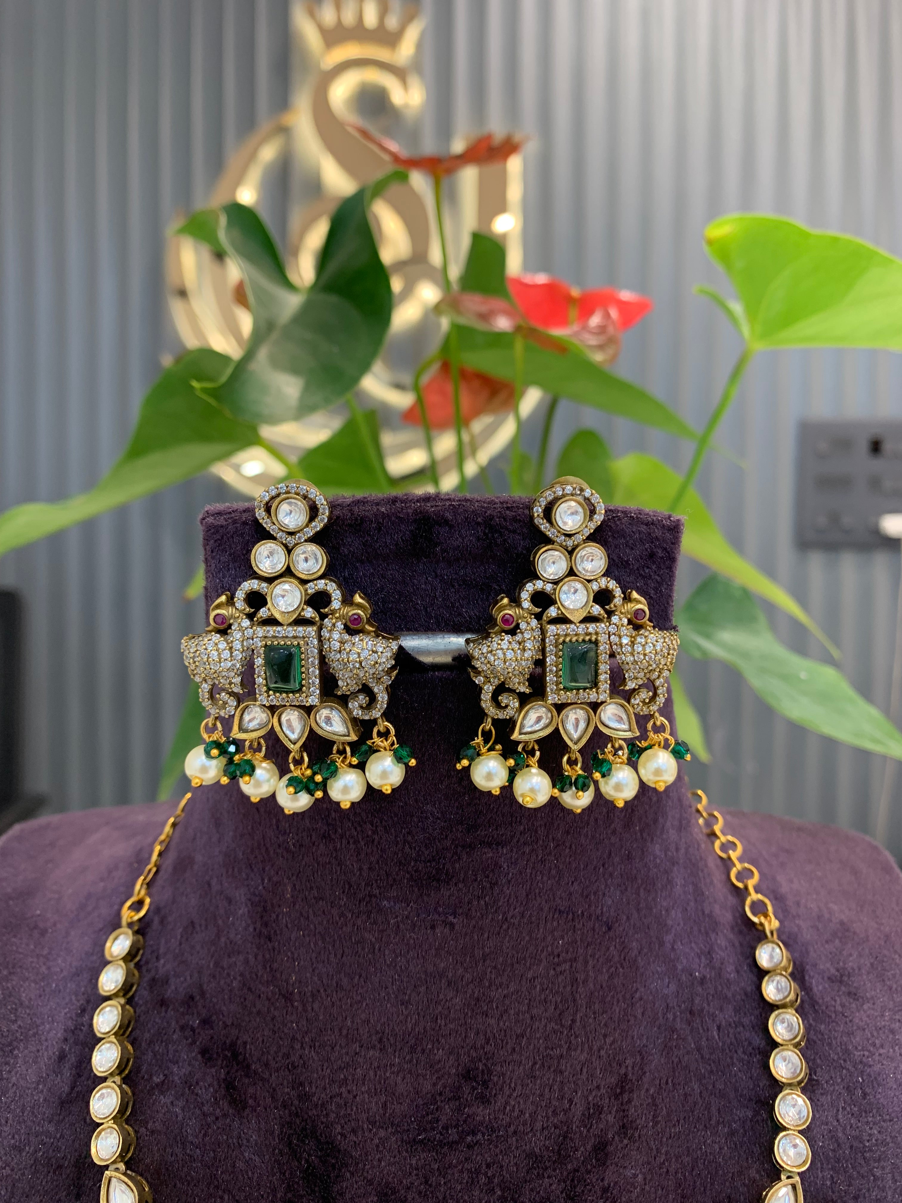 Beautiful mehandhi polish green stone double step necklace with moissanite stone