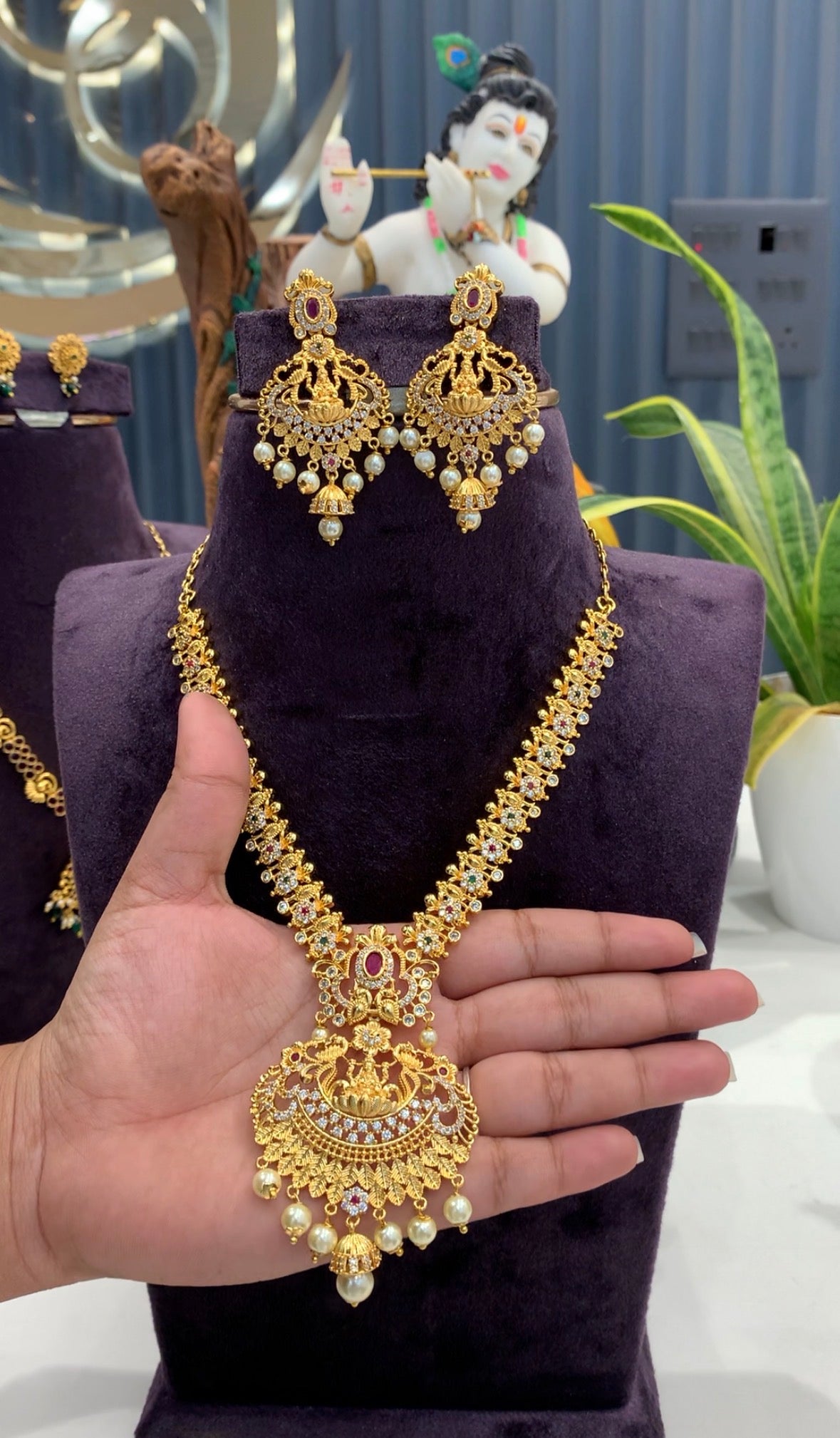 Beautiful CZ necklace