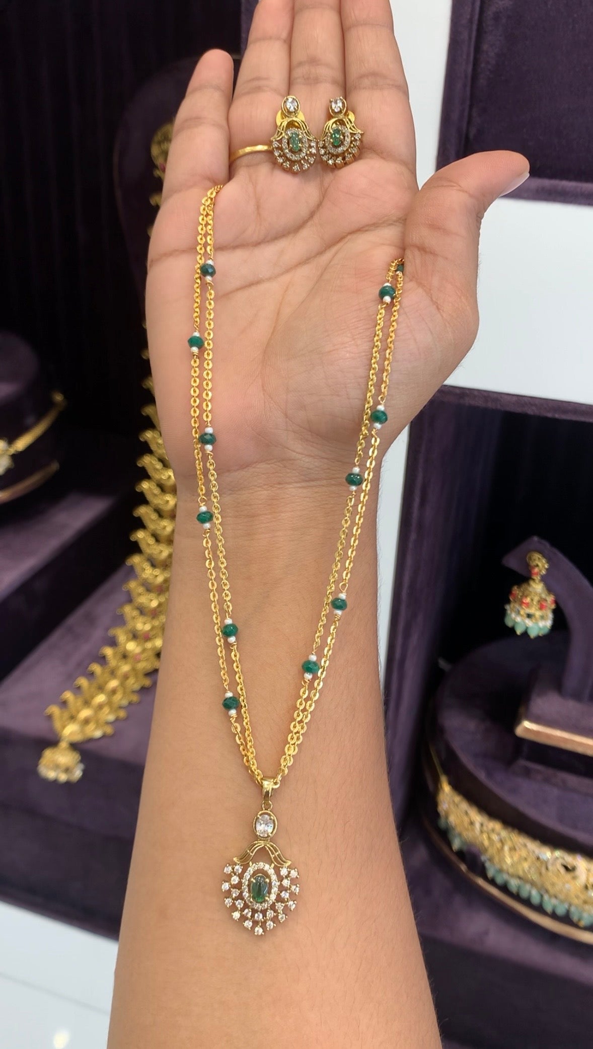 Green stone locket set with handmade chain 2 line