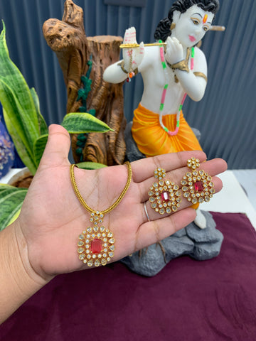 Beautiful nanpatti model red stone necklace (removable locket set)