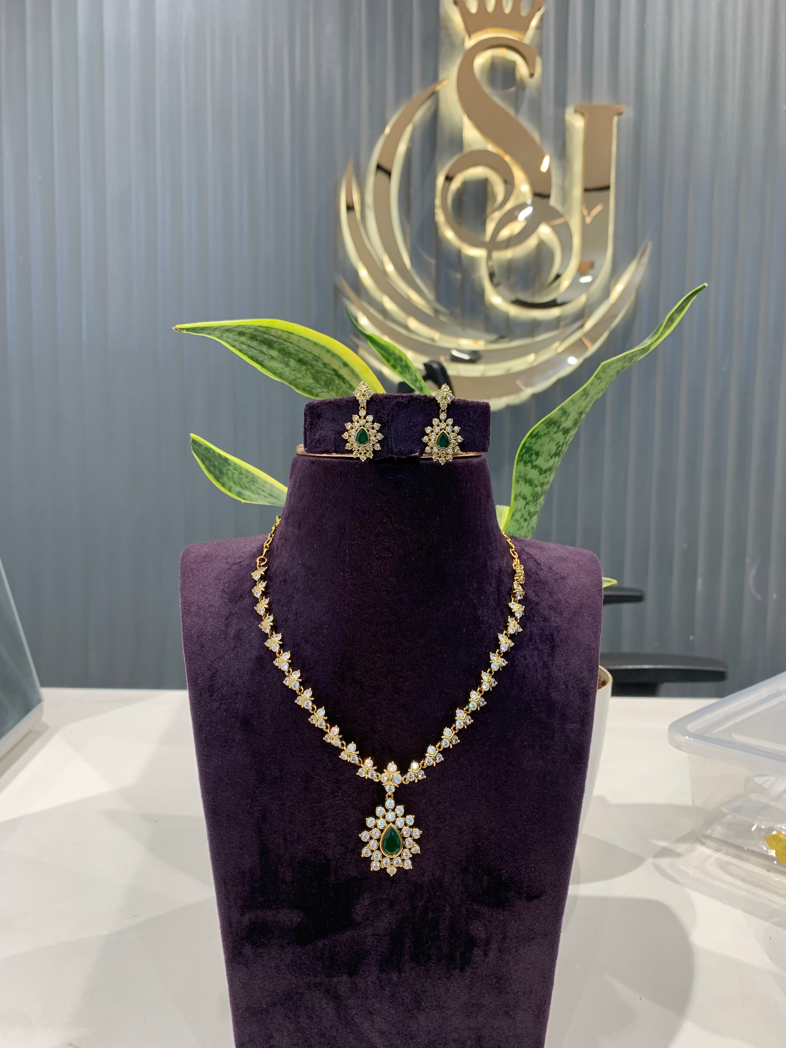 Beautiful simple necklace