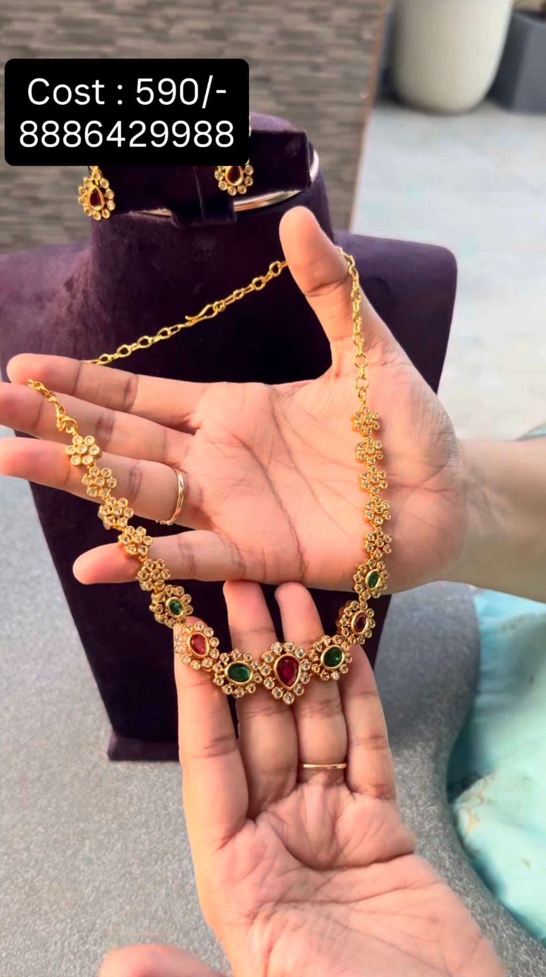 Beautiful party wear stone necklace