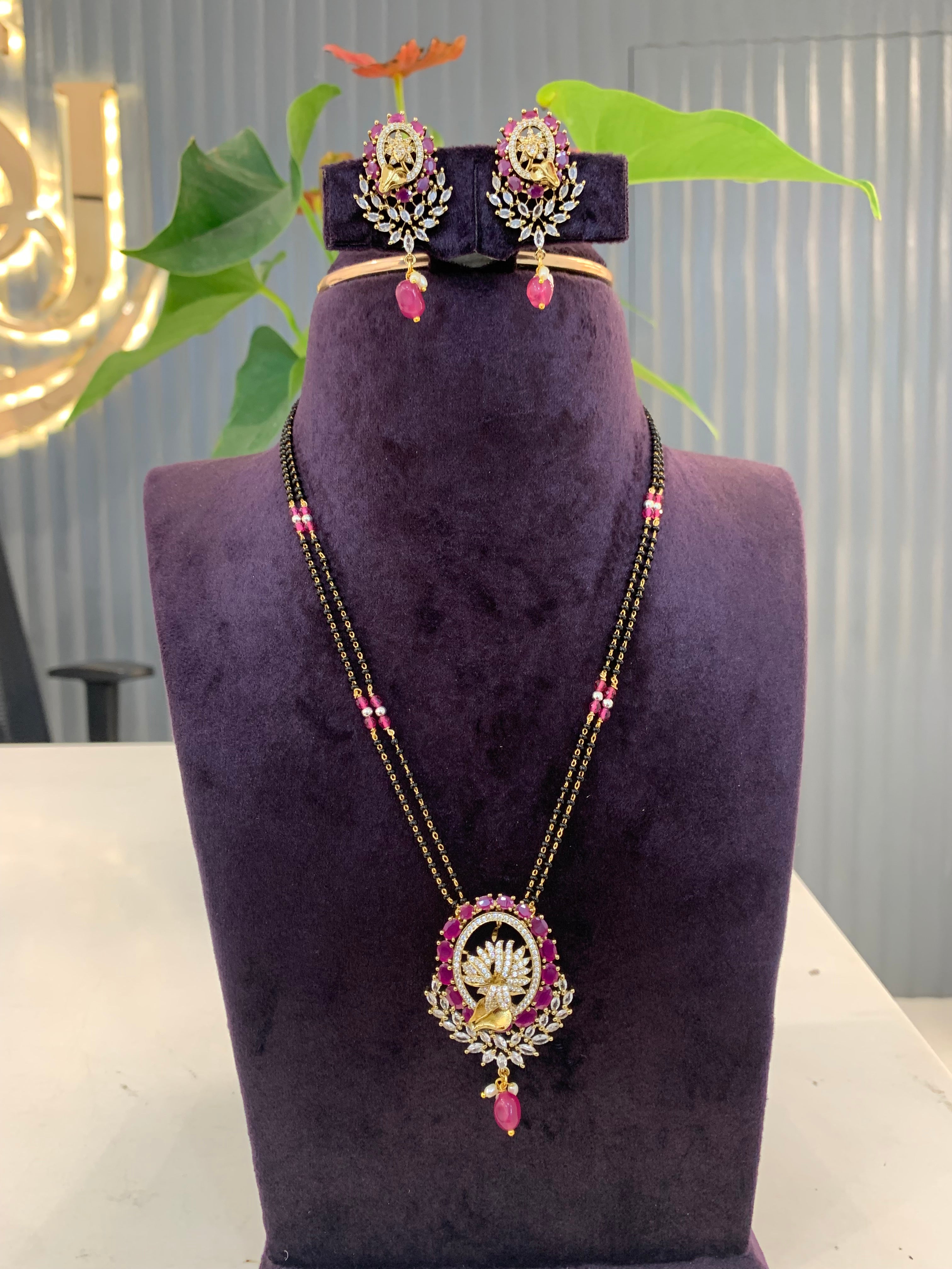Beautiful locket set with Black beads