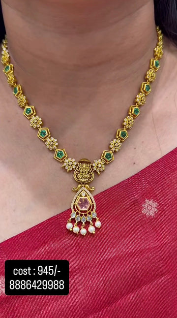 Beautiful simple necklace