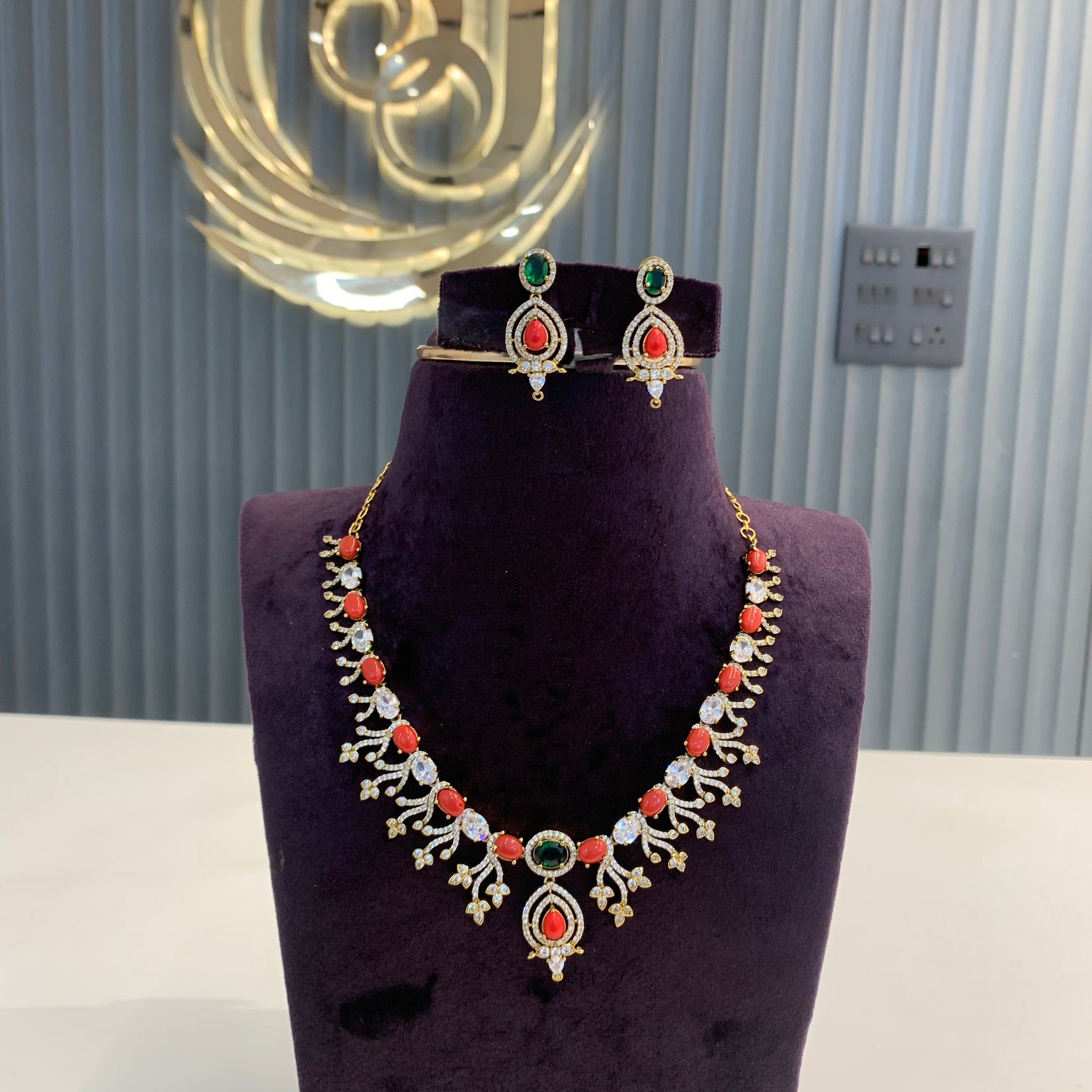 Beautiful pagadam beads set