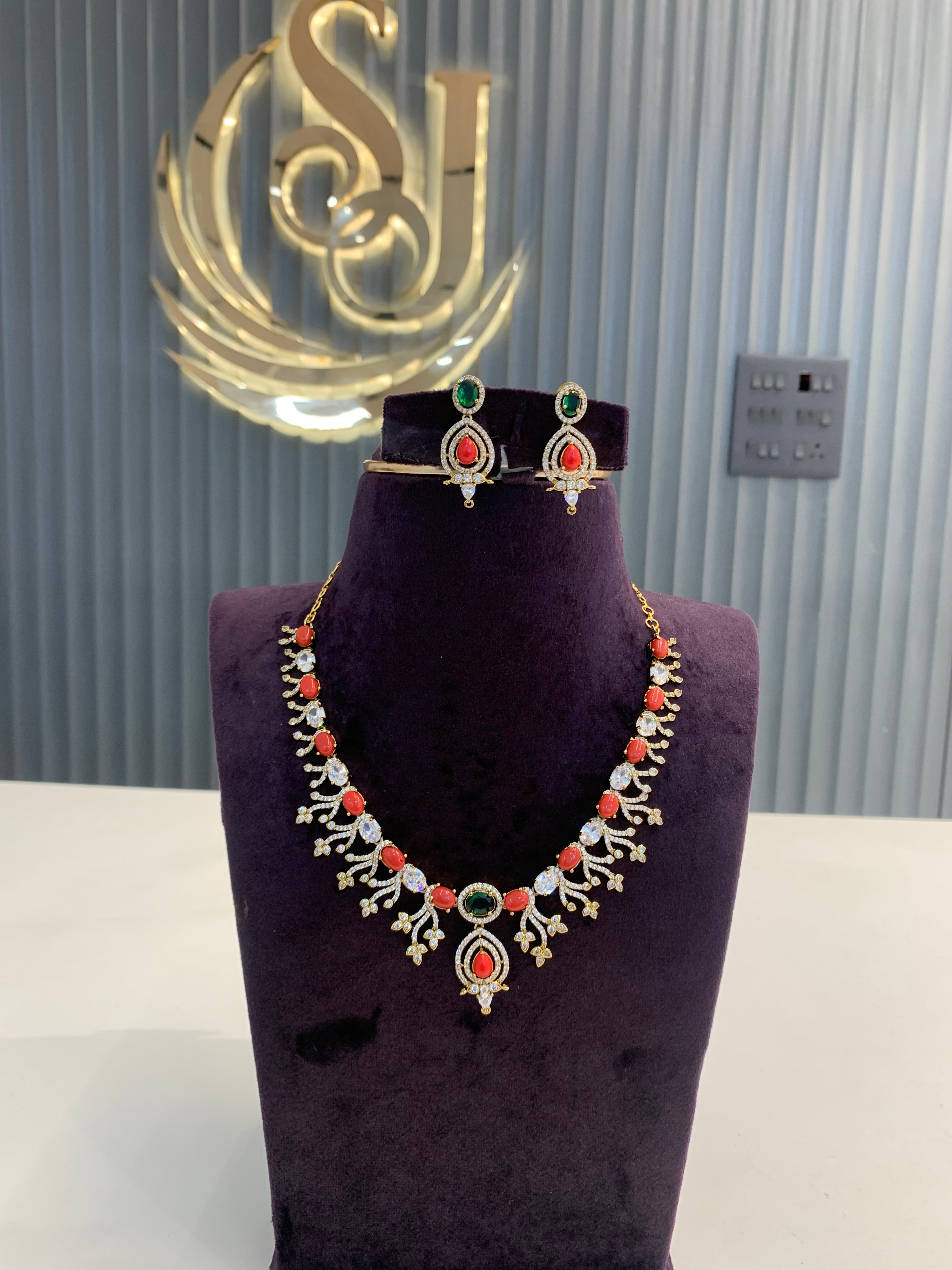 Beautiful pagadam beads set