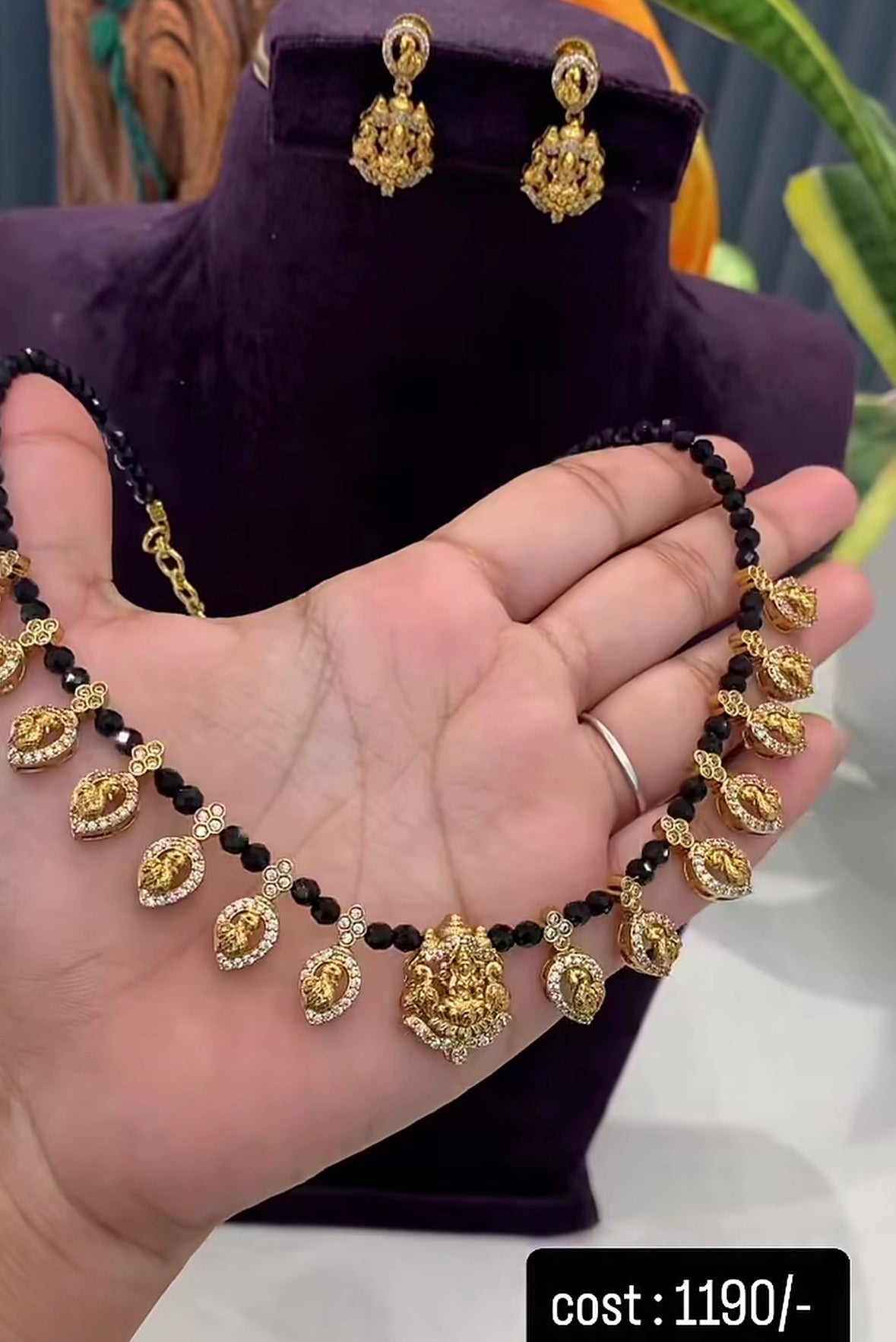 Beautiful Lakshmidevi Customised Blackbeads