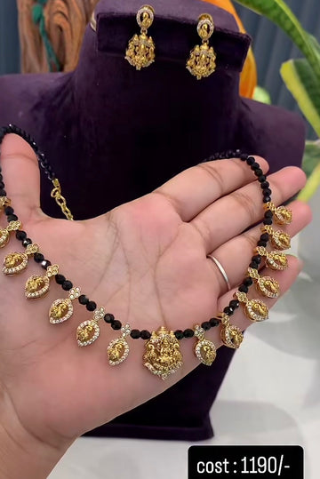 Beautiful Lakshmidevi Customised Blackbeads