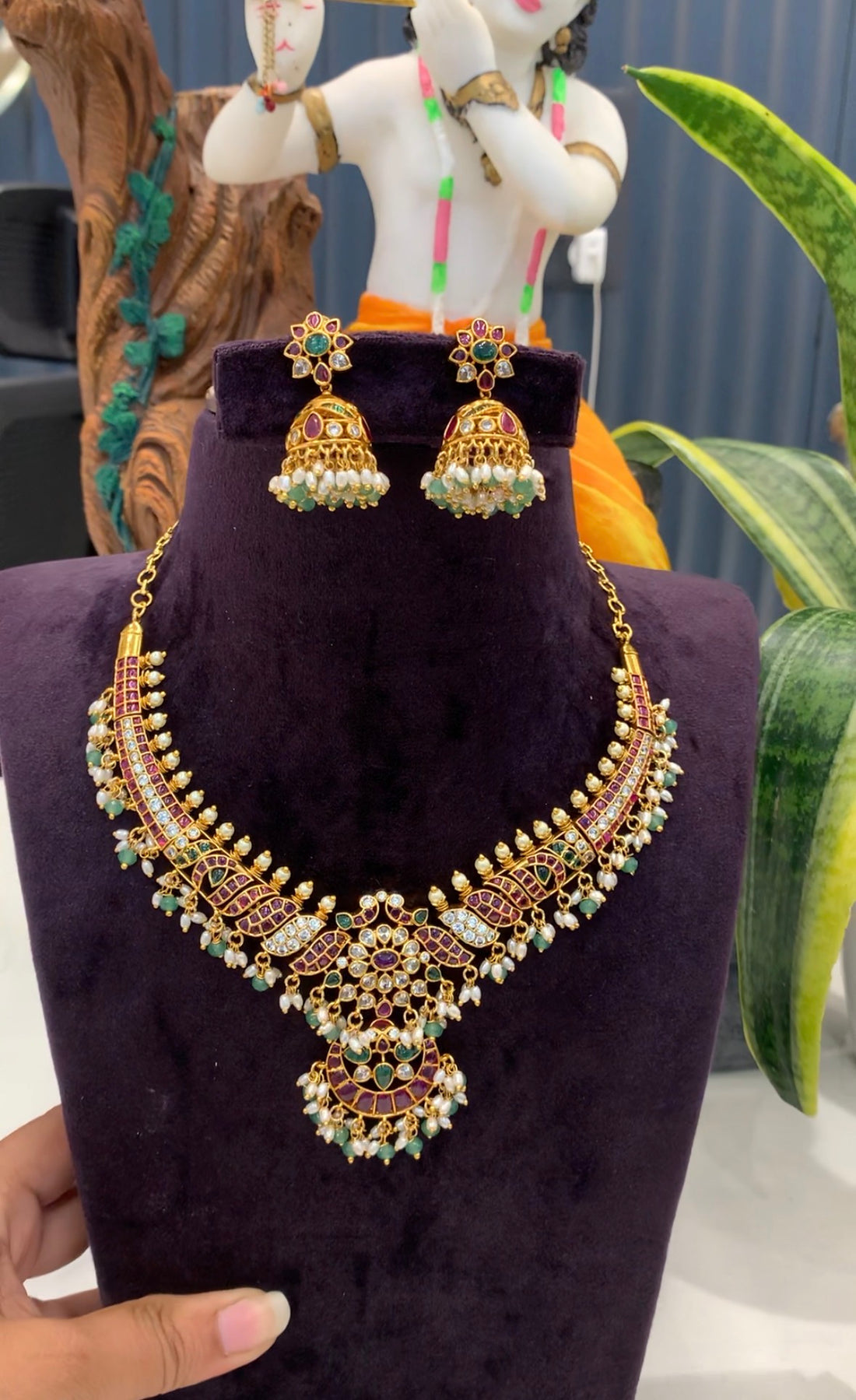 Beautiful changeable 2 in 1 necklace