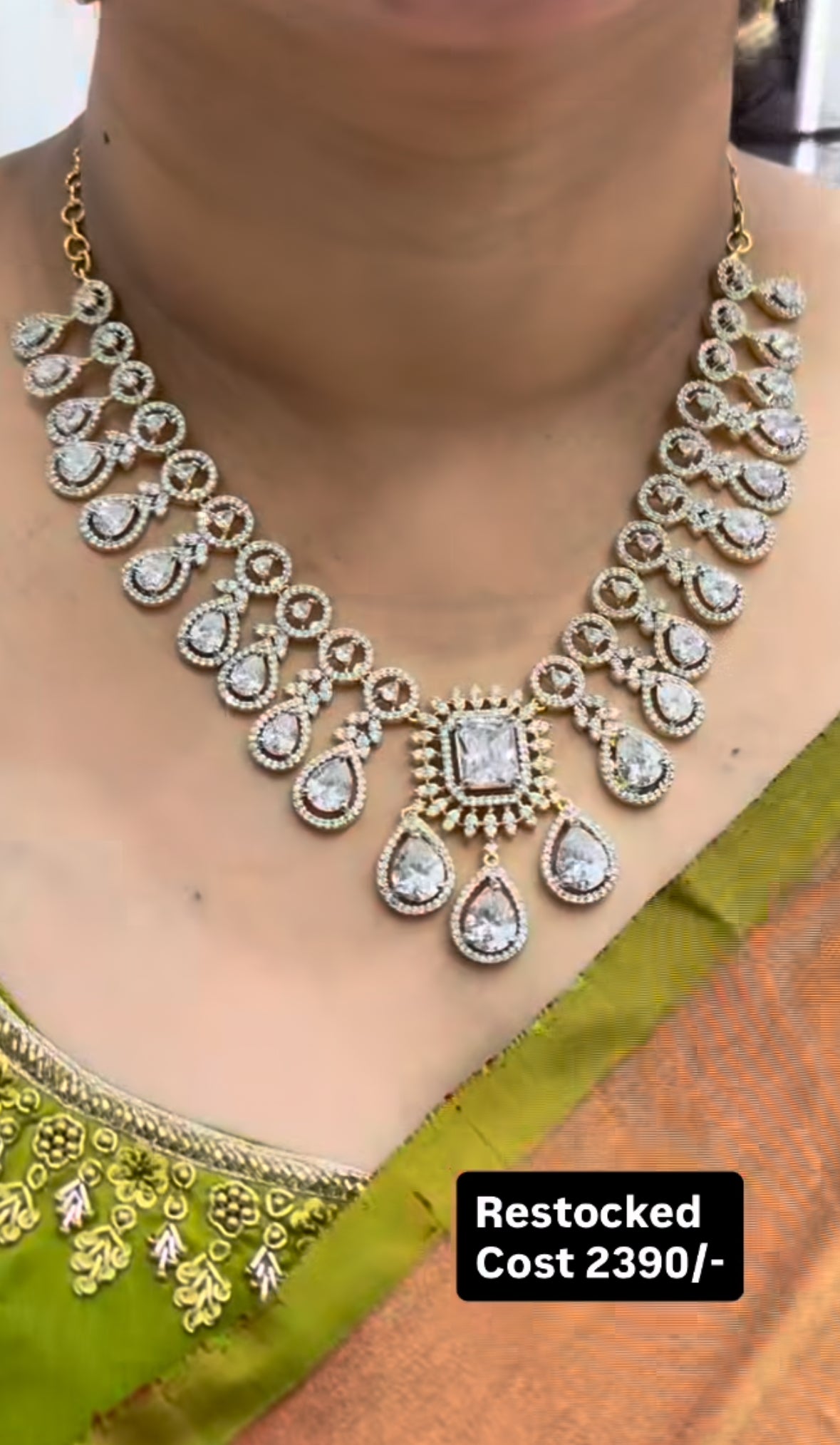 Beautiful GJ necklace