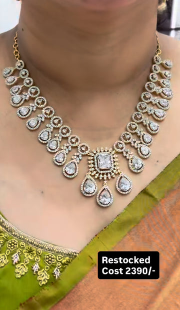 Beautiful GJ necklace