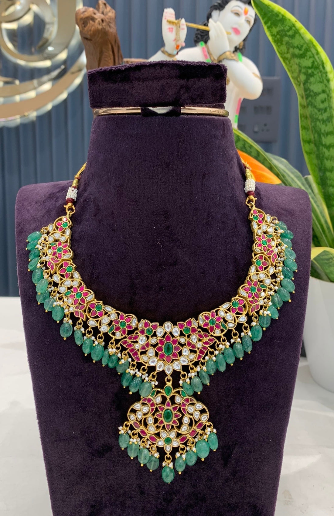 Beautiful Jadav Necklace