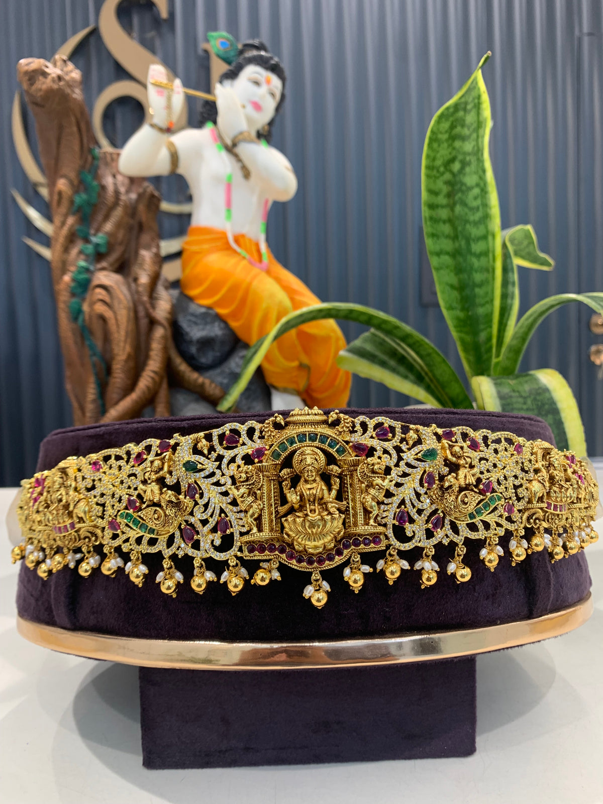 Beautiful customised vaddanam