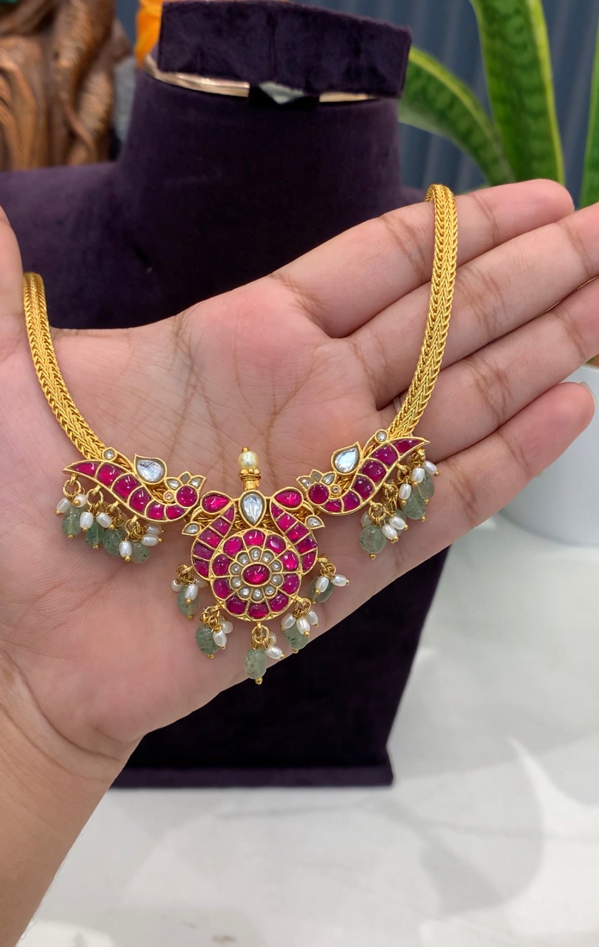 Beautiful jadav kundhan nannpatti necklace