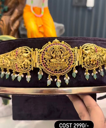 Beautiful Lakshmidevi Devi Adult  Vaddanam