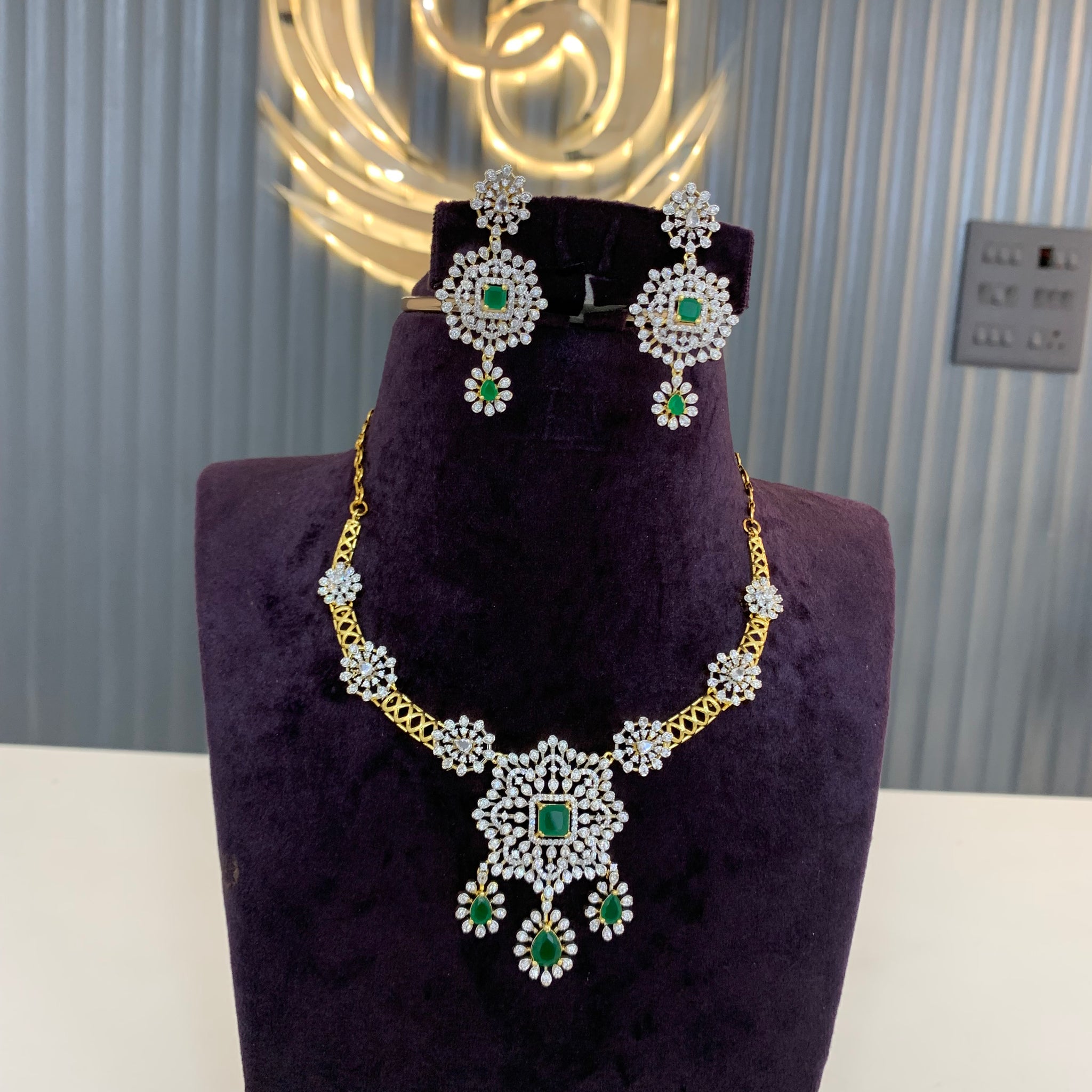 Beautiful GJ necklace