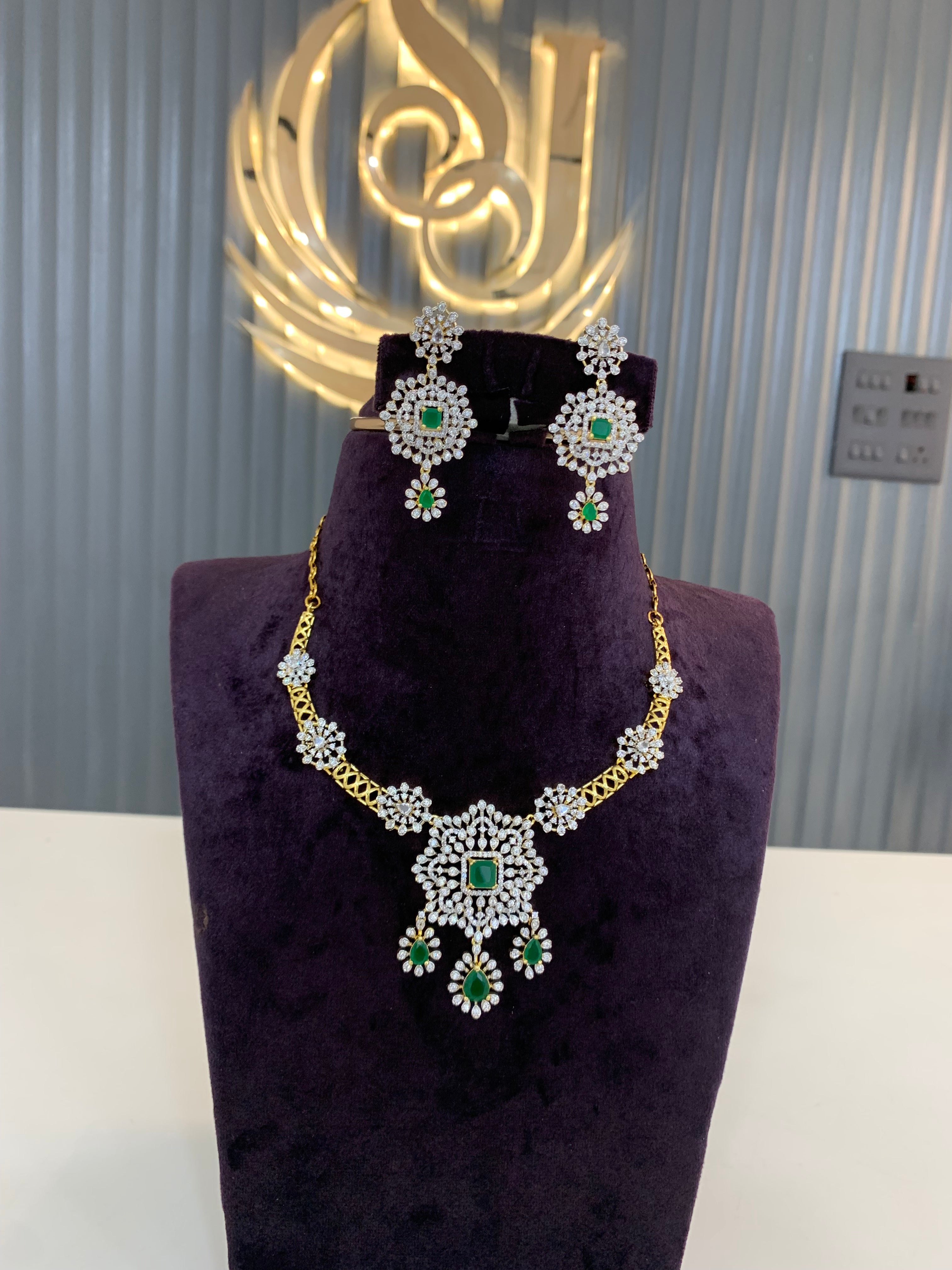 Beautiful GJ necklace