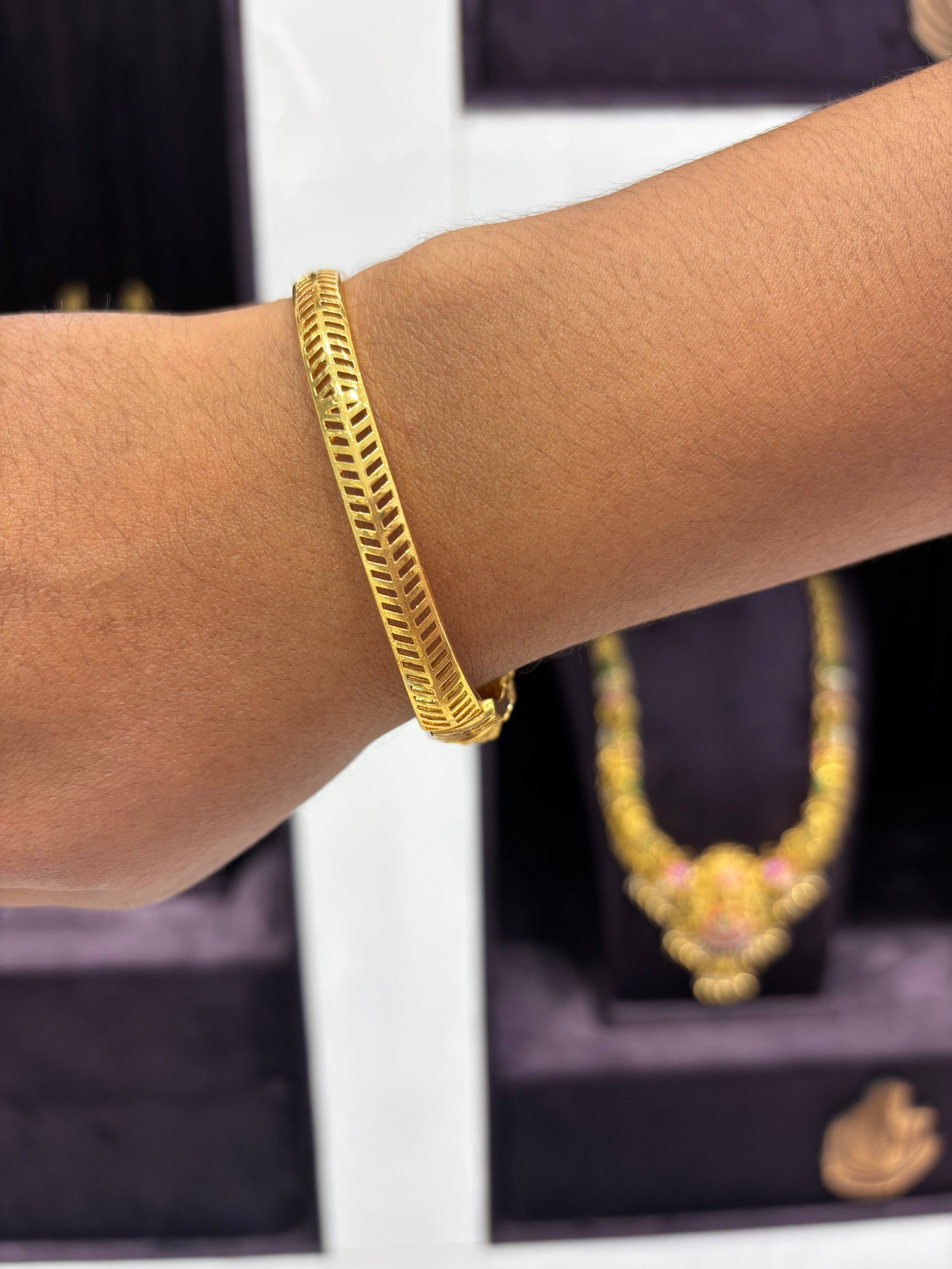 Beautiful Nakshi 3D openable Kada Bangle