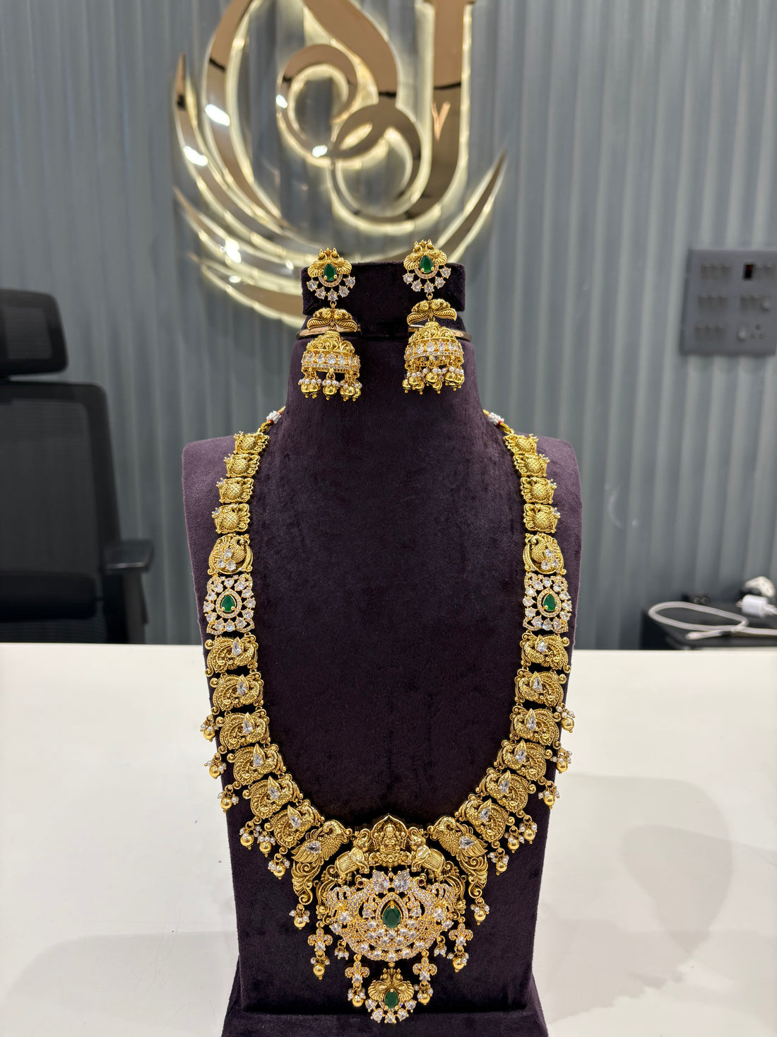 Beautiful nakshi 3D long haram