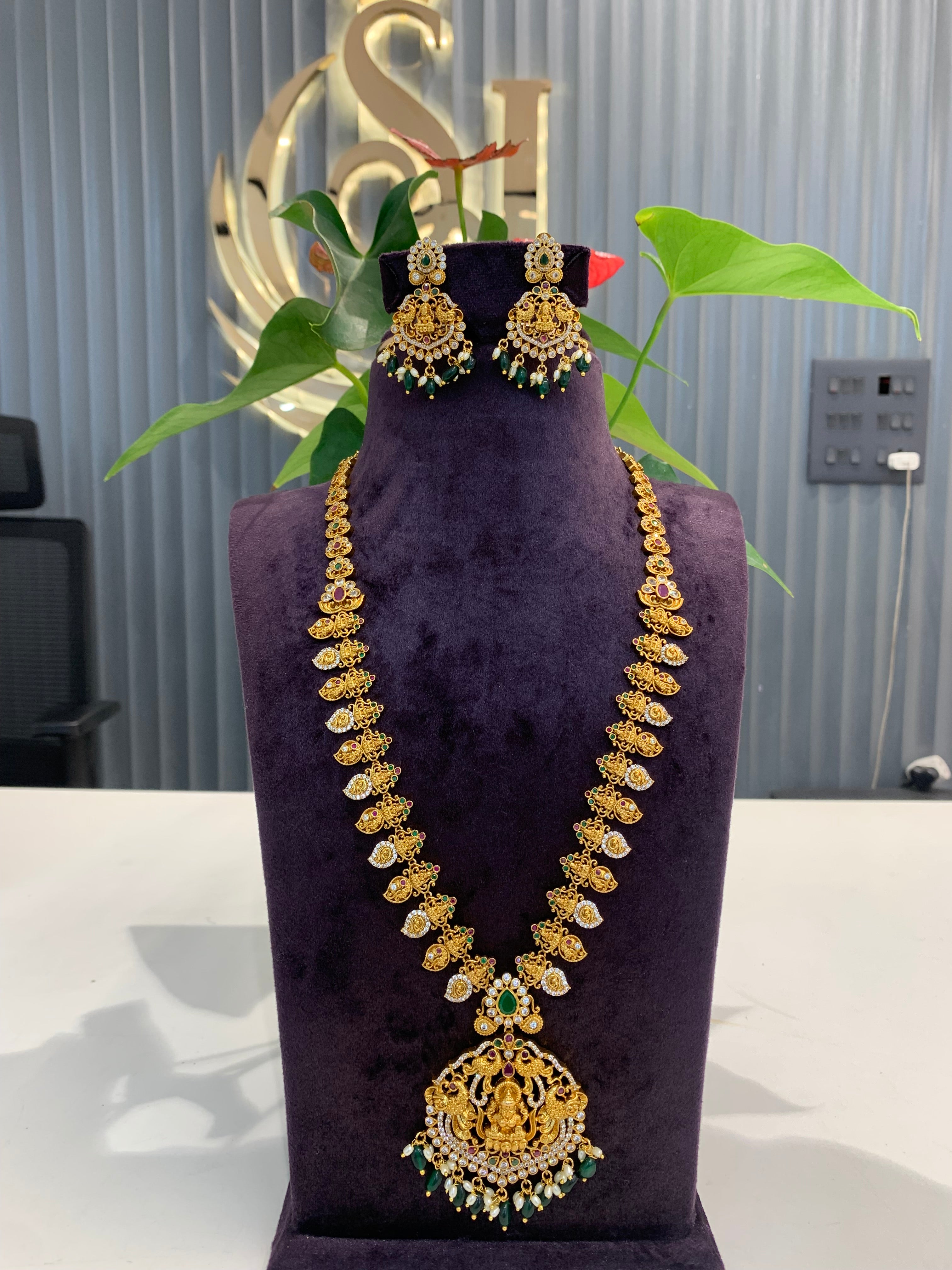 Beautiful nakshi long haram