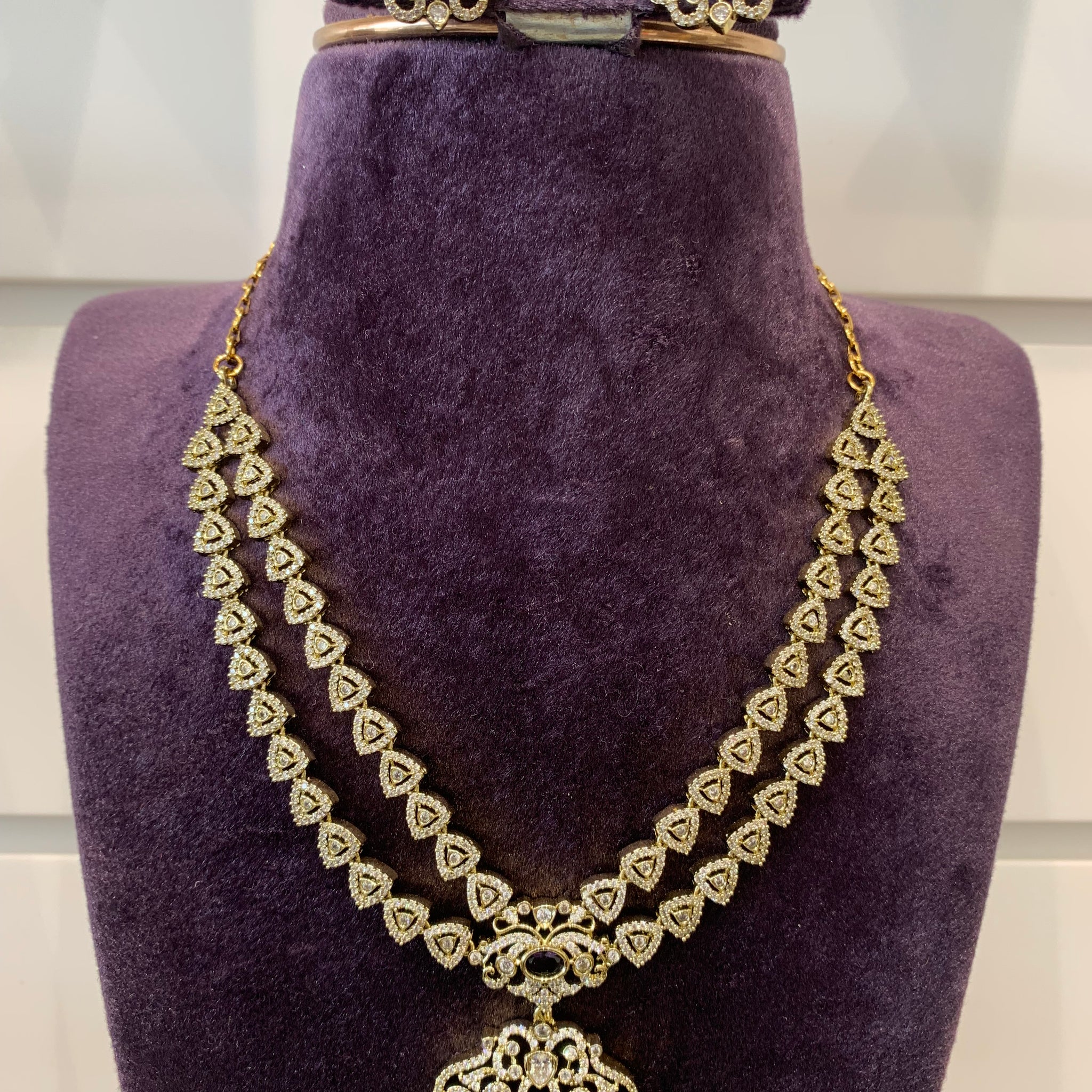 2-layer necklace