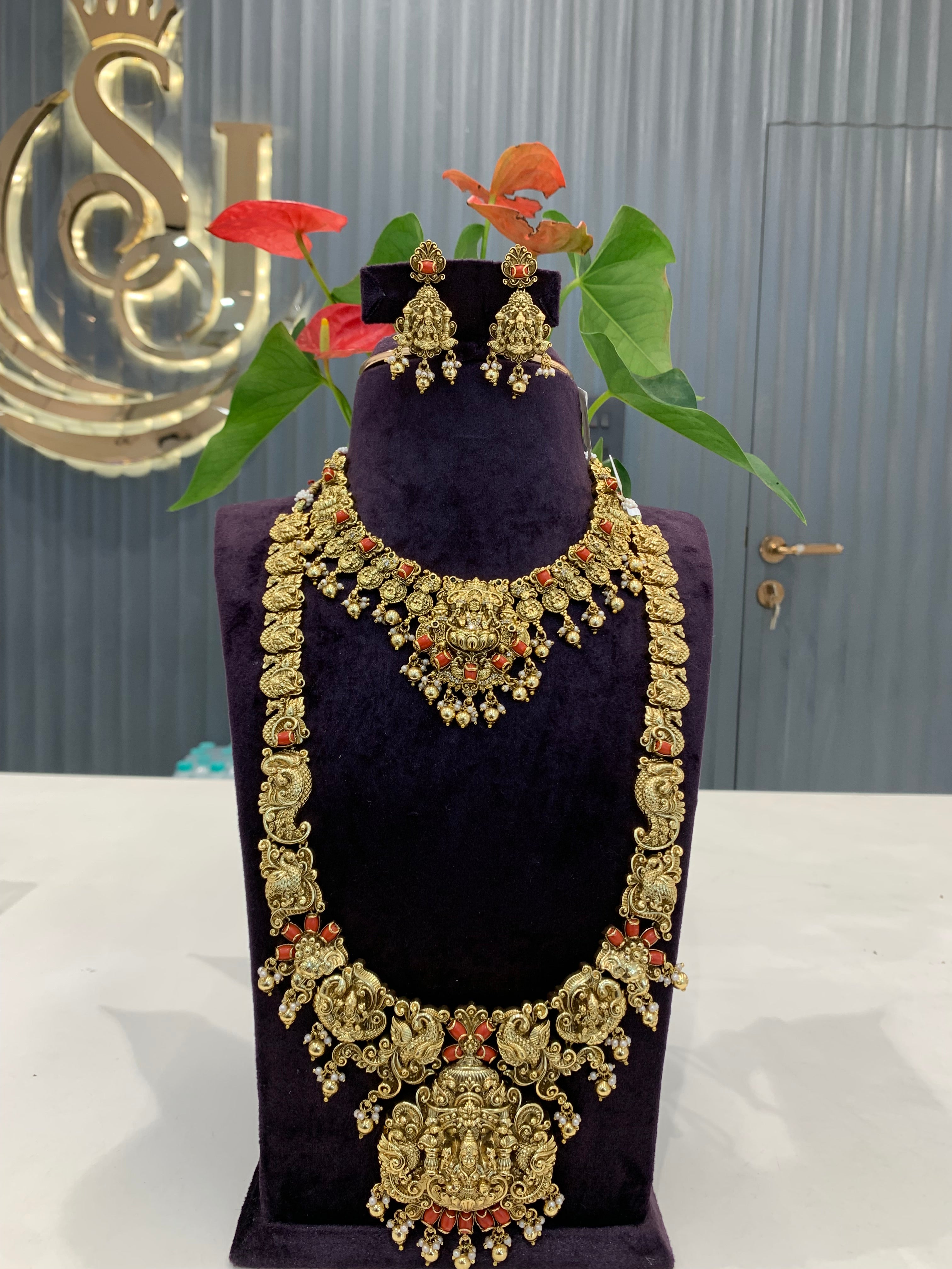 Beautiful combo coral set