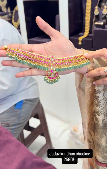Beautiful jadav necklace/chocker