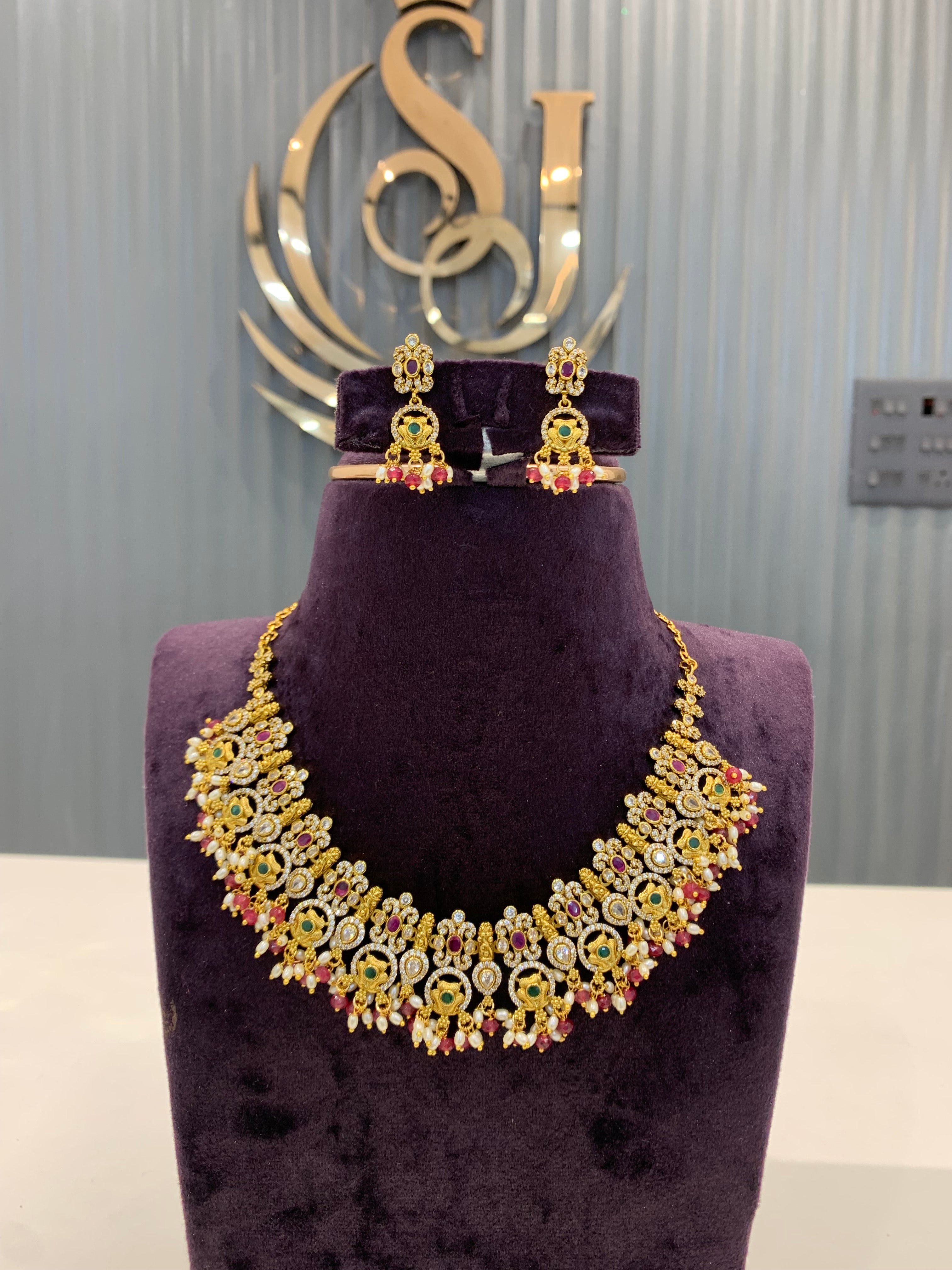 Beautiful premium  necklace