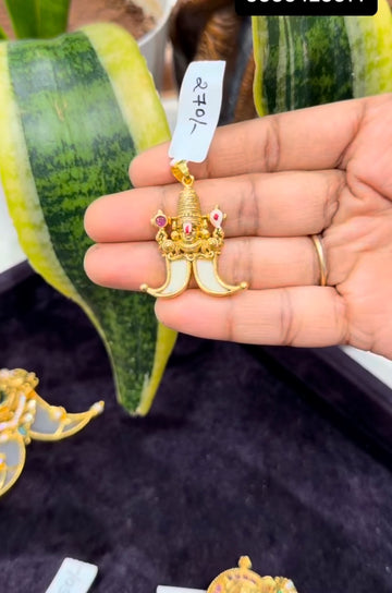 Beautiful balaji  tiger nail pendant with back hook