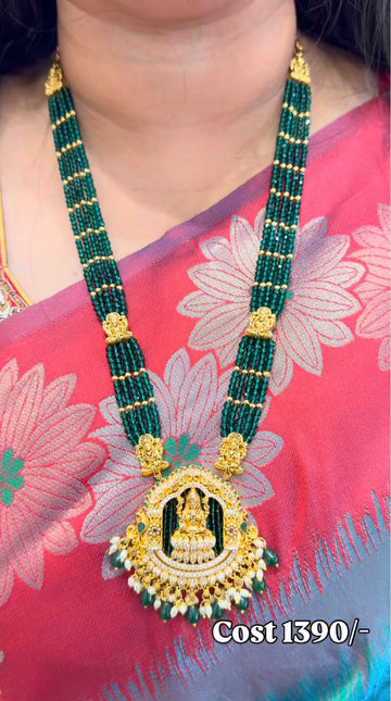 Beautiful customised beads set