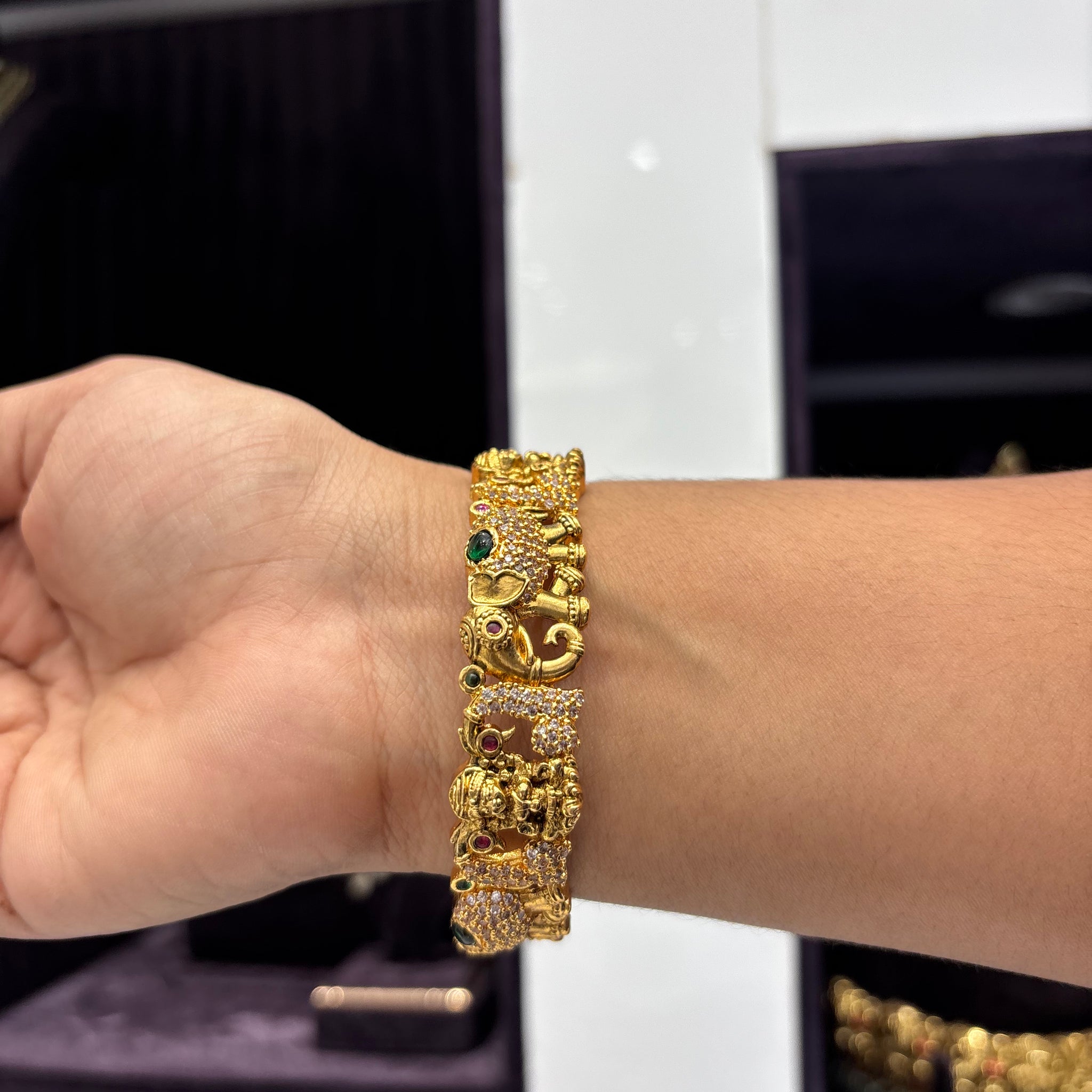 Nakshi Elephant Bangles (Single)