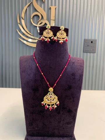 Simple beads set