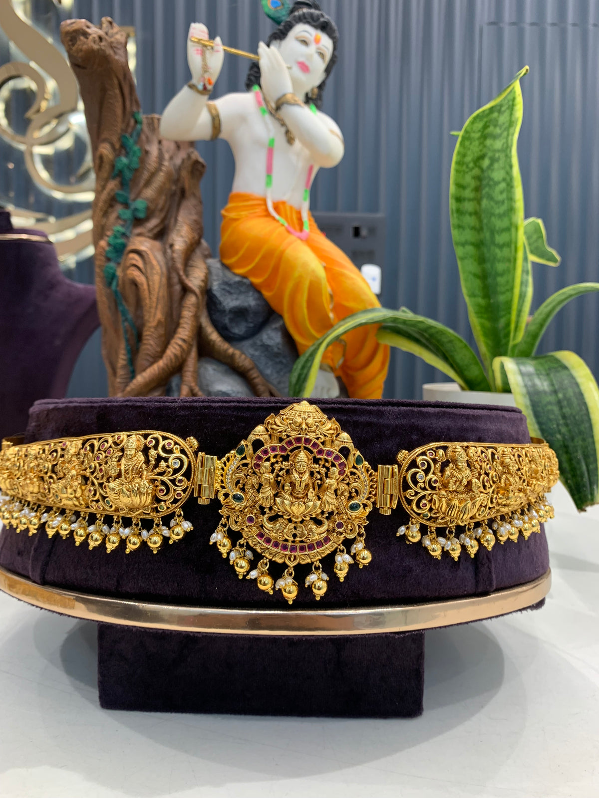 Beautiful customised nakhi adult vaddanam